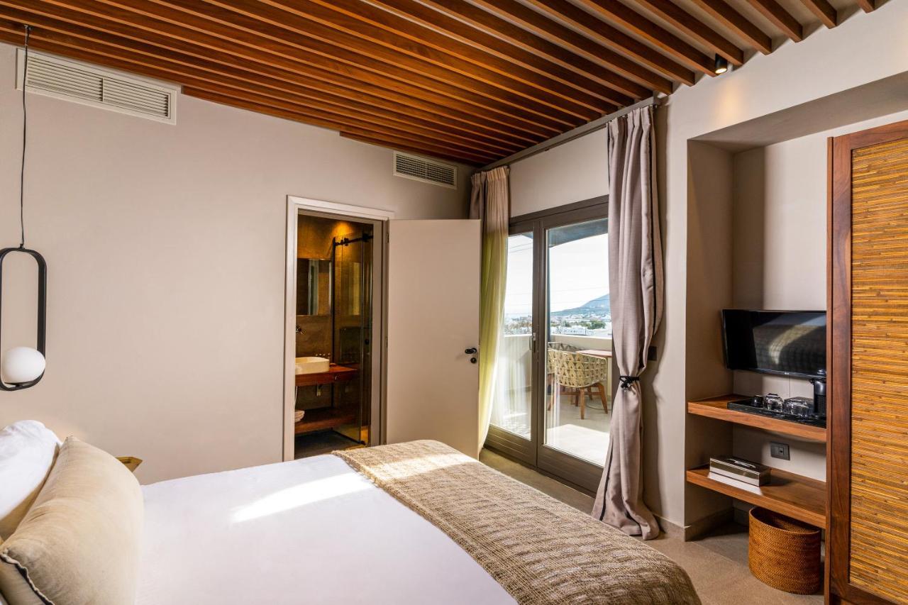 Uma Ray Suites Fira  Esterno foto