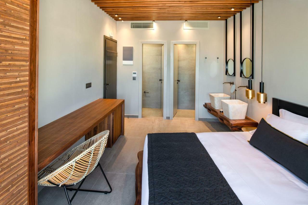 Uma Ray Suites Fira  Esterno foto