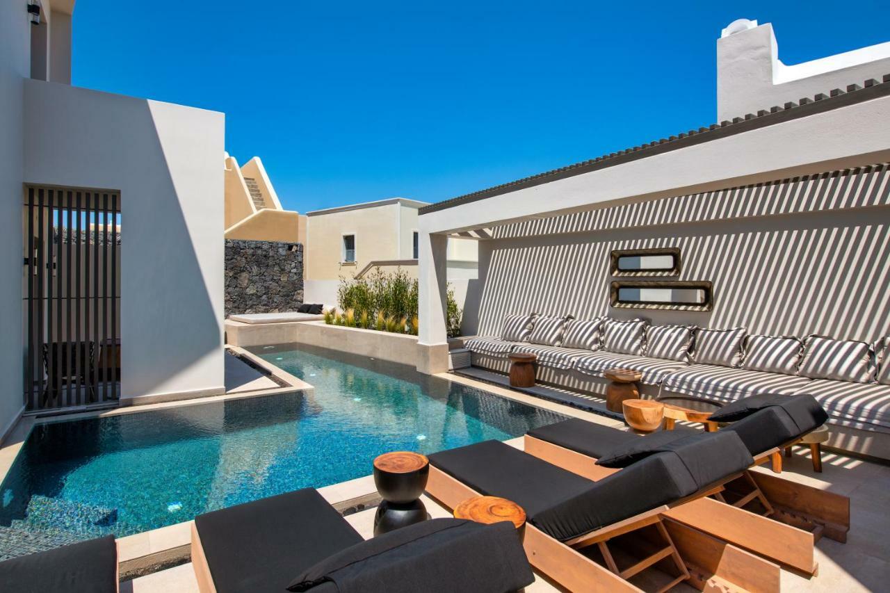 Uma Ray Suites Fira  Esterno foto