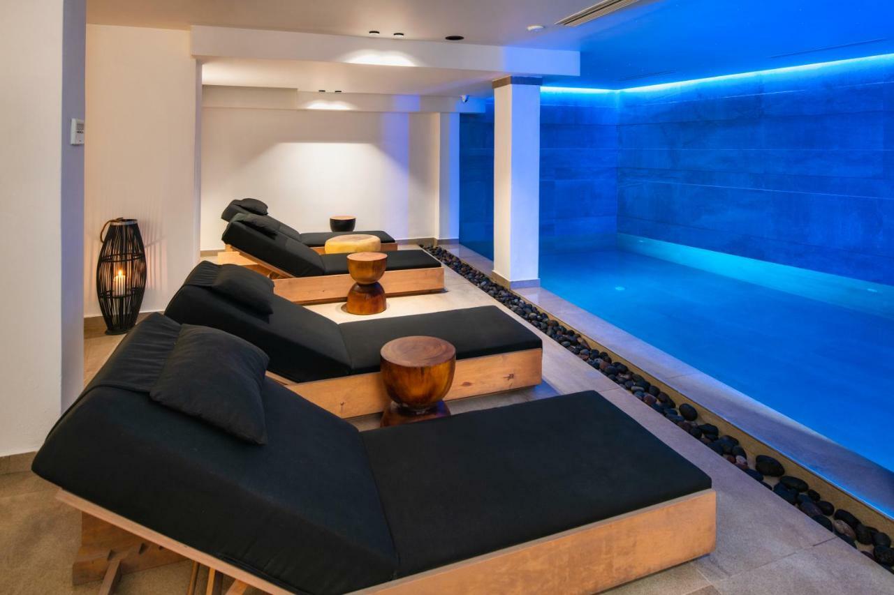 Uma Ray Suites Fira  Esterno foto